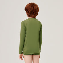 Charger l'image dans la galerie, Model Back: Uv Line T-Shirt Longsleeve Uvrpo Inf Verde Militar Upf50+