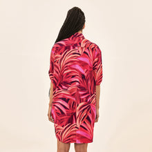 Afbeelding in galerij laden, Model Back: Uv Line Chemise Shirtdress Copacabana Upf50+