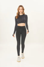Afbeelding in galerij laden, Model Front: Uv Line Fitness Bas Legging Fit Aspen Black Upf50+