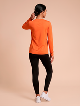 Afbeelding in galerij laden, Model Back: Uv Line T-Shirt Longsleeve Uvpro Fem Pitanga Upf50+