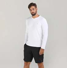 Charger l'image dans la galerie, Model Front: Uv Line Fitness Haut Sport Fit Ml Branco Msc
