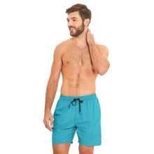 Charger l'image dans la galerie, Model Front: Uv Line Bermuda / Short Pour Homme Short Lucca Petroleo Upf50+
