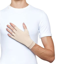 Afbeelding in galerij laden, Model Front: Uv Line Gants Short Gloves Uni Beige Upf50+
