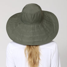 Afbeelding in galerij laden, Model Back: Uv Line Chapeau Souple/Capeline Hat Beverly Hills I18 Fem Green Militar Upf50+
