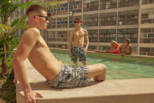Afbeelding in galerij laden, Image 12: Uv Line Bermuda / Short Pour Homme Shorts Costela Aco Upf50+
