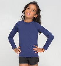 Afbeelding in galerij laden, Model Front: Uv Line T-Shirt Longsleeve Uvpro Kids Navy Blue Upf50+
