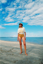 Afbeelding in galerij laden, Image 09: Uv Line Fitness Haut T-Shirt Solar Off White Upf50+
