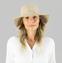 Afbeelding in galerij laden, Model Front: Uv Line Chapeau Souple/Capeline San Remo Areia Offwhite Upf50+
