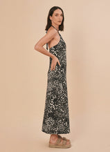 Afbeelding in galerij laden, Image 02: Uv Line Vêtement De Plage High-Neck Dress Asas Upf50+
