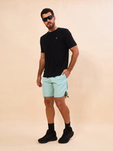 Afbeelding in galerij laden, Image 03: Uv Line Bermuda / Short Pour Homme Shorts Acqua Boxer Indigo Upf50+

