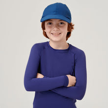 Afbeelding in galerij laden, Model Front: Uv Line Casquette Cap Teens Colors Inf Navyblue Upf50+
