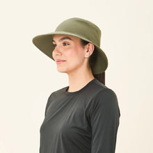 Afbeelding in galerij laden, Image 02: Uv Line Bob Hat California Nac Fem Green Militar Upf50+
