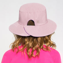 Charger l'image dans la galerie, Model Back: Uv Line Chapeau Souple/Capeline Hat California Inf Baby Raspberry Upf50+
