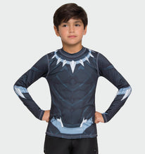 Afbeelding in galerij laden, Model Front: Uv Line T-Shirt Acqua Pantera Negra V20 Ml Inf Estampa
