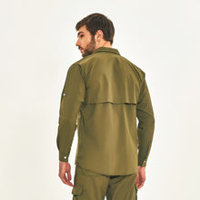 Afbeelding in galerij laden, Model Back: Uv Line Fitness Haut Tenerife Verde Militar Upf50+
