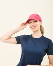 Charger l&#39;image dans la galerie, Gallery: Uv Line Casquette Beach Tennis Cap Fuchsia Upf50+
