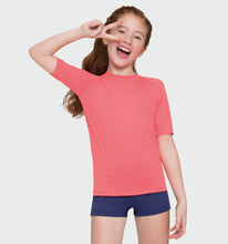 Afbeelding in galerij laden, Image 04: Uv Line T-Shirt Kids Fpu50+ Uvpro Short Sleeve T-Shirt Coral Uv
