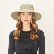 Afbeelding in galerij laden, Model Front: Uv Line Chapeau Souple/Capeline Lyon Kaki Upf50+
