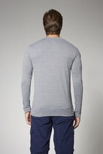 Afbeelding in galerij laden, Model Back: Uv Line Fitness Haut Sport Fit Mas Ml Mescla Upf50+
